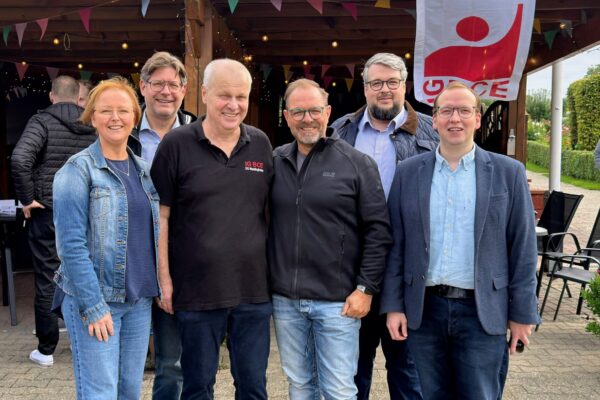 Foto CDU-Fraktion (Gruppenbild von links nach rechts): Dunja Boden, Marco Morten Pufke, Mario Unger (IGBCE Weddinghofen), Volker Wagner (IGBCE Oberaden), Stephan Wehmeier, Torsten Goetz.